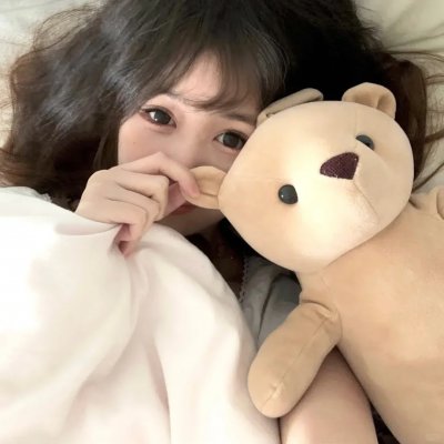 甜蜜寂寞女孩